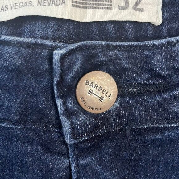 Barbell Apparel Jeans Mens 32 (Fits 30x32) Blue Athletic Fit Dark Wash Stretch - Picture 3 of 16